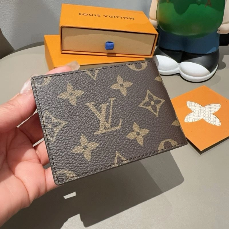 Chic Louis Vuitton Card Holders 262633