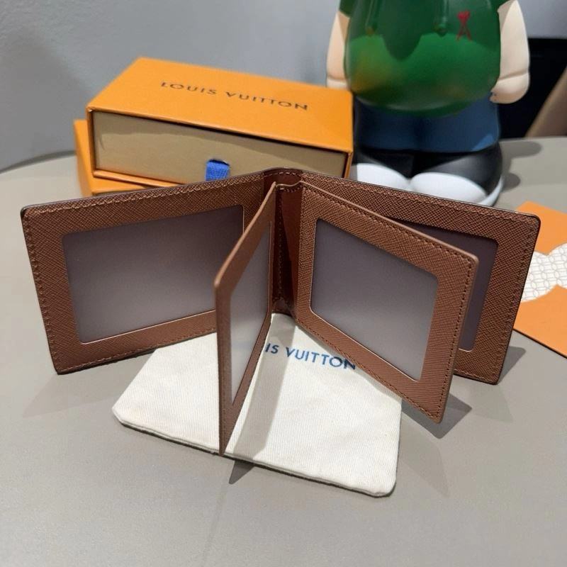 Louis Vuitton Card Holders SunProtective 262630