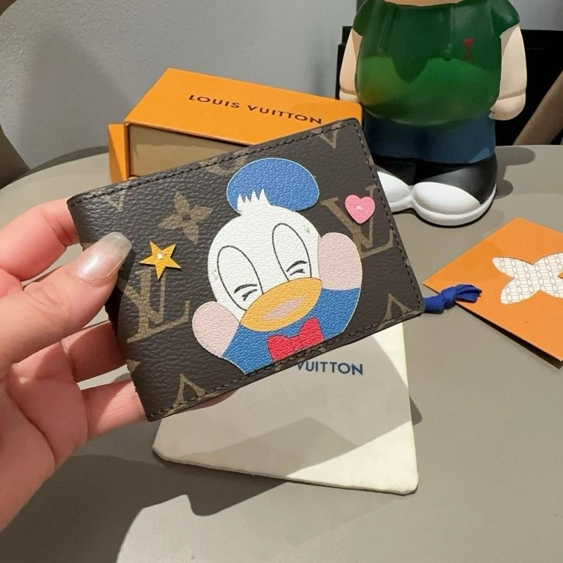 Louis Vuitton Card Holders SunProtective 262630