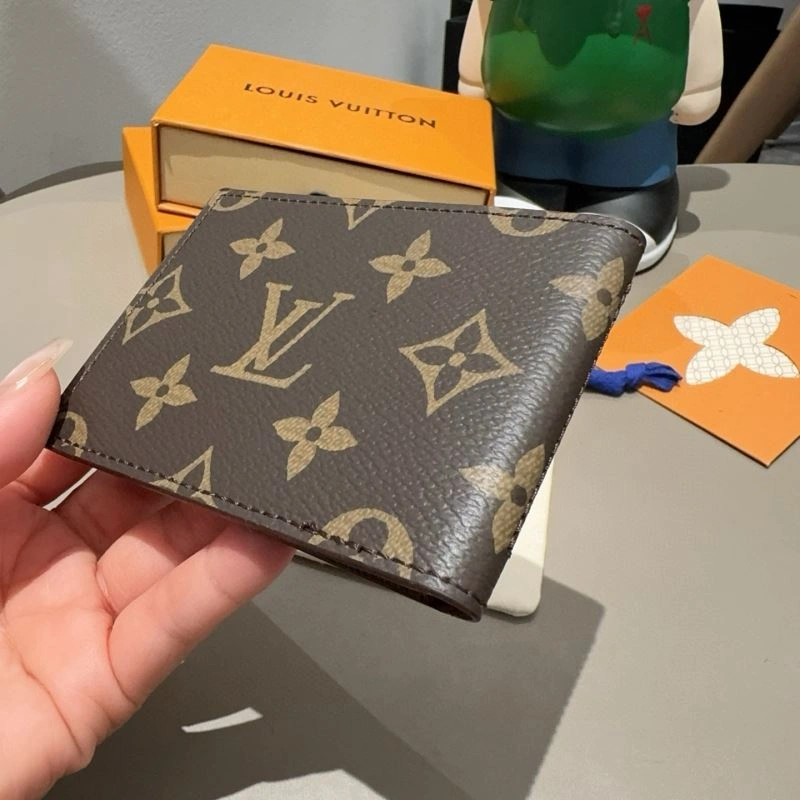 Louis Vuitton Card Holders SunProtective 262630