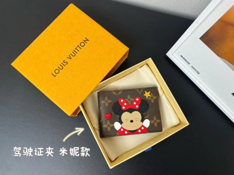 Classic Louis Vuitton Card Holders 262665