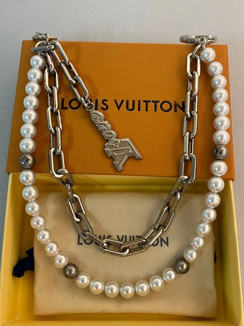 Popular Louis Vuitton Chains 262710