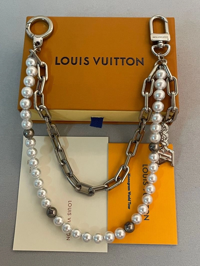 Popular Louis Vuitton Chains 262710