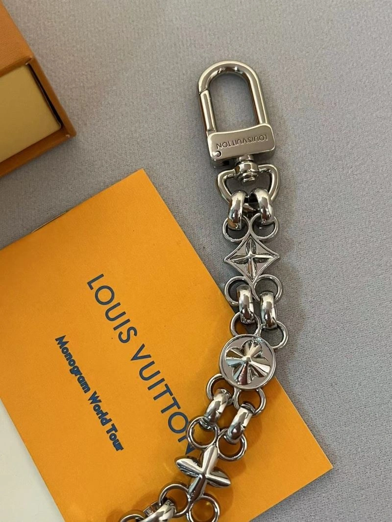Resilient Louis Vuitton Chains 262715