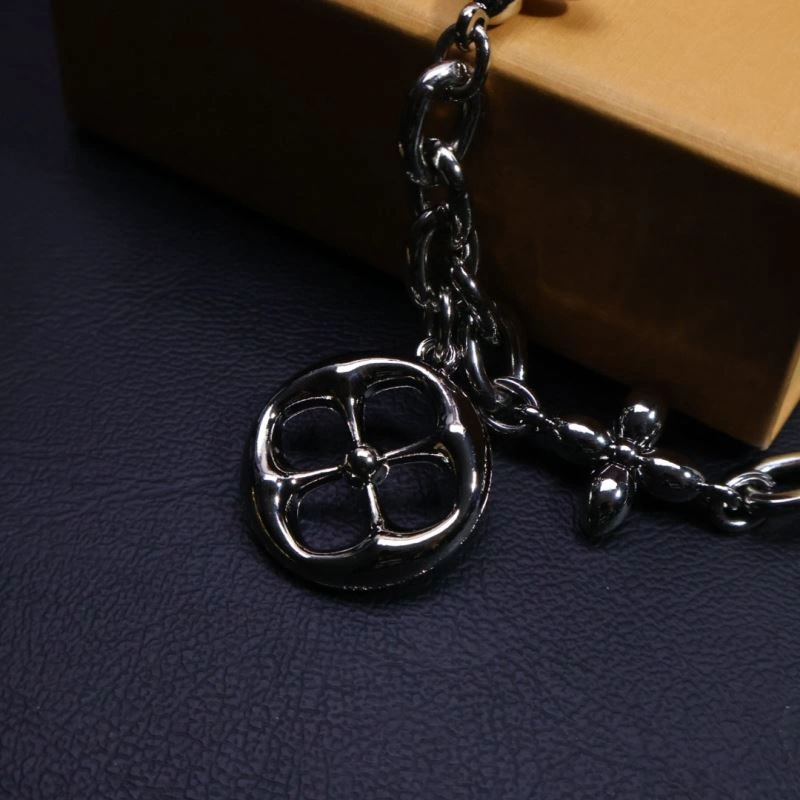 Efficient Louis Vuitton Chains 262701