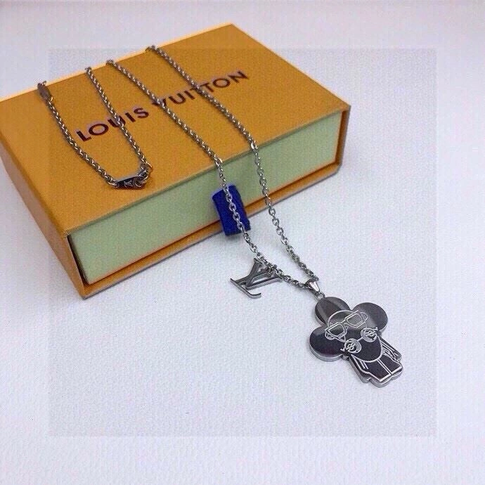 Louis Vuitton Chains WaterResistant 262700