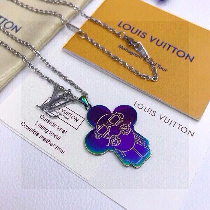 Louis Vuitton Chains Sporty 262699