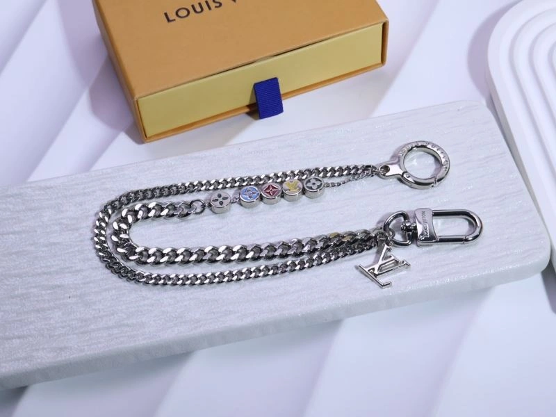 Louis Vuitton Chains Bright 262698