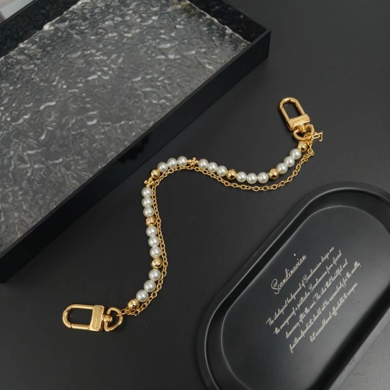 SportInspired Louis Vuitton Chains 262688