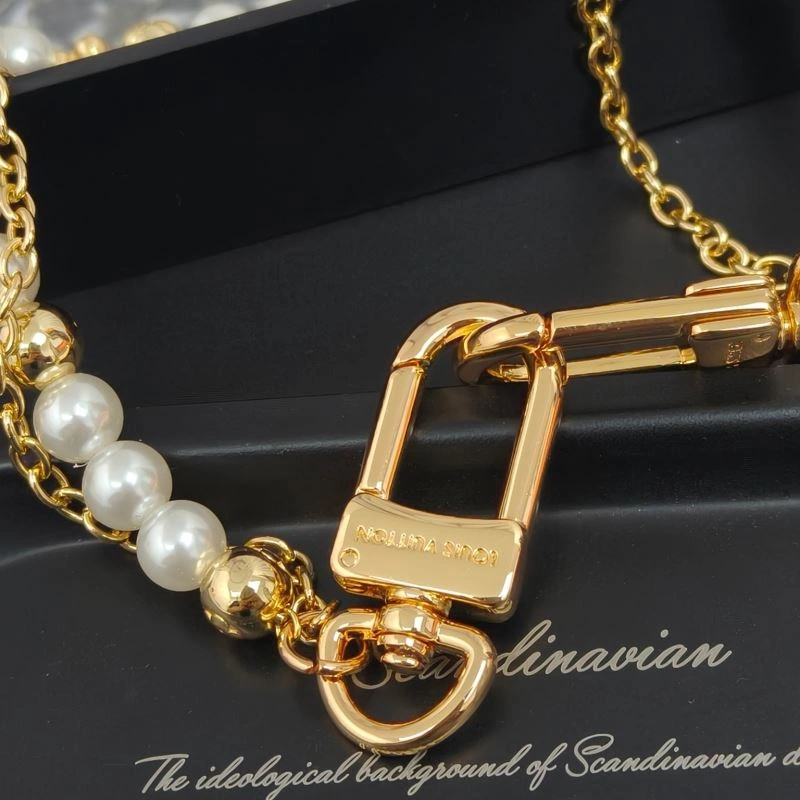 SportInspired Louis Vuitton Chains 262688