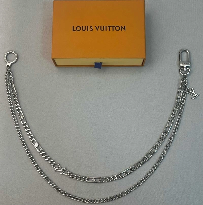 Louis Vuitton Chains Bold 262674