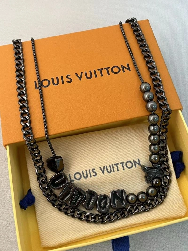 Fashionable Louis Vuitton Chains 262682