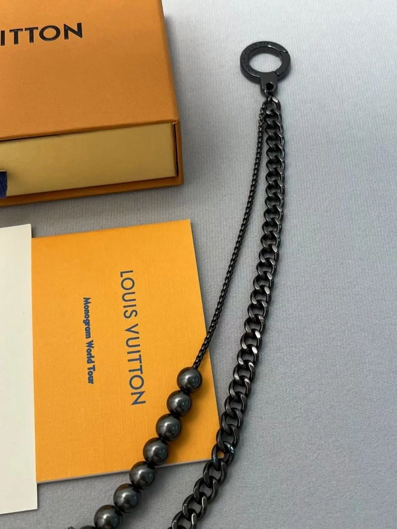 Fashionable Louis Vuitton Chains 262682