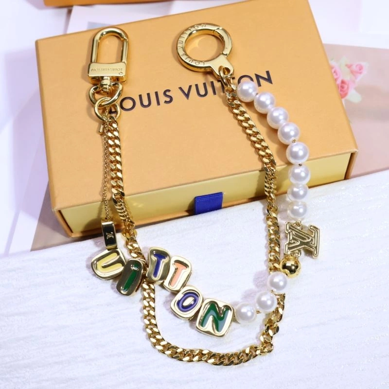 Premium Louis Vuitton Chains 262677