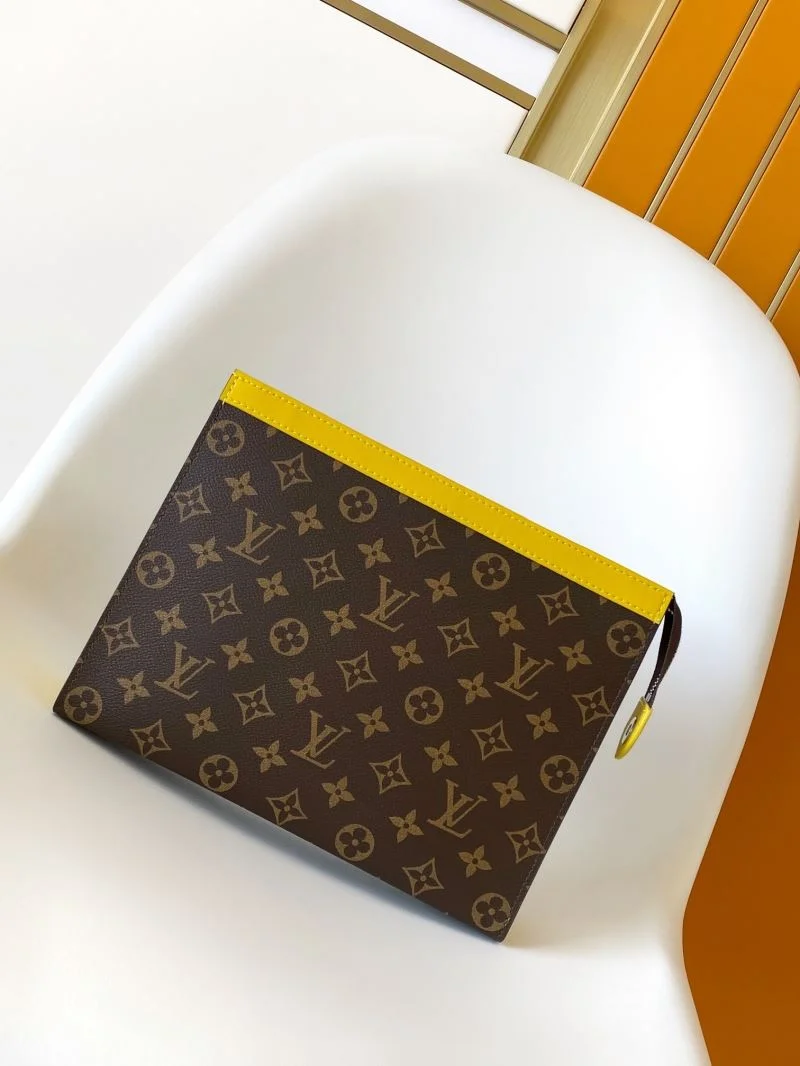 Trendsetting Louis Vuitton Clutch Bags 43355