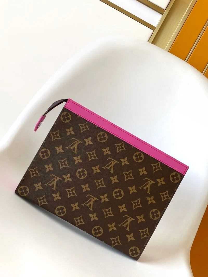 Louis Vuitton Clutch Bags Comfortable 43339