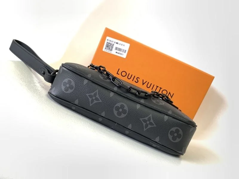 Louis Vuitton Clutch Bags StreetReady 42911