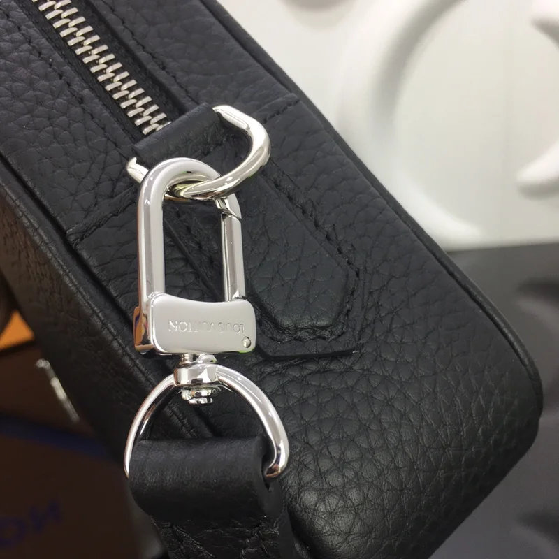 Louis Vuitton Clutch Bags QuickDry 41621