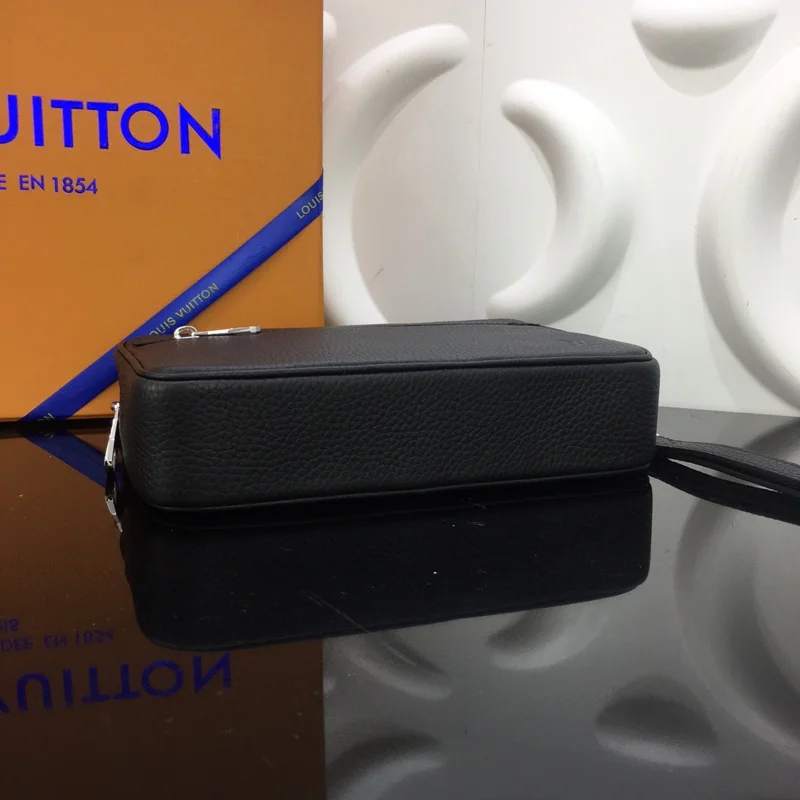 Louis Vuitton Clutch Bags QuickDry 41621