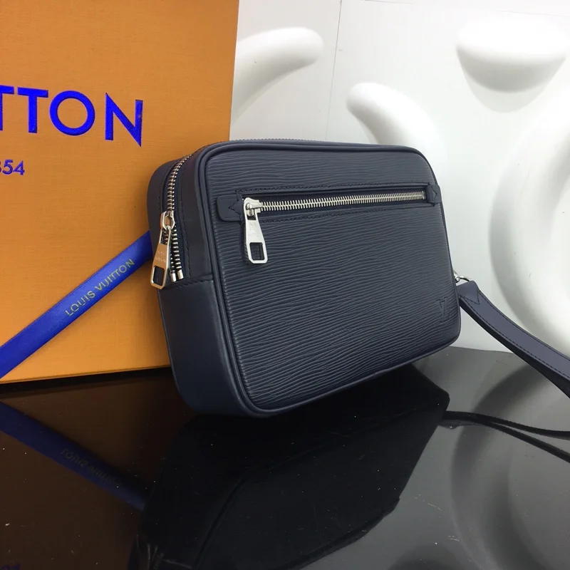 ComfortFit Louis Vuitton Clutch Bags 41615