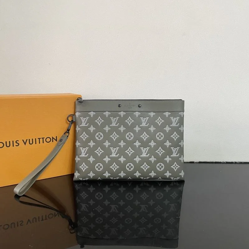 Louis Vuitton Clutch Bags Refined 41619