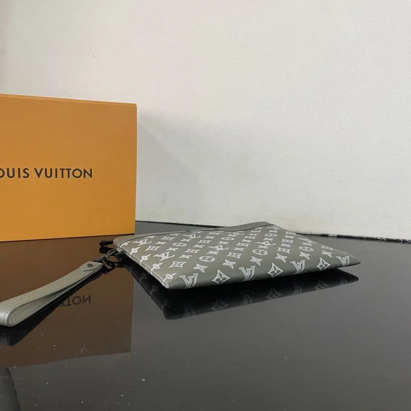 Louis Vuitton Clutch Bags Refined 41619