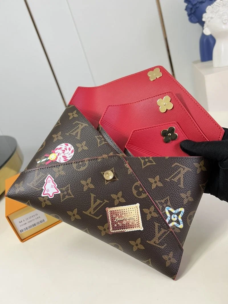 RelaxedFit Louis Vuitton Clutch Bags 41240