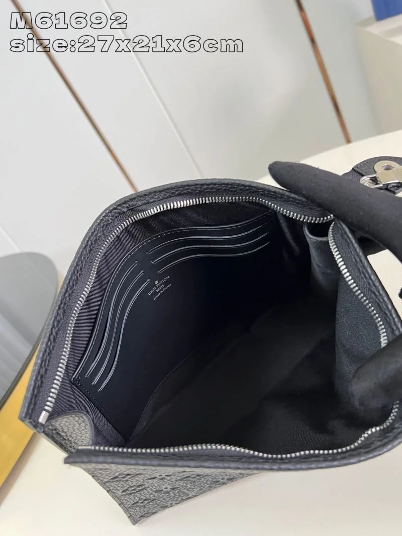 Louis Vuitton Clutch Bags WrinkleFree 41347