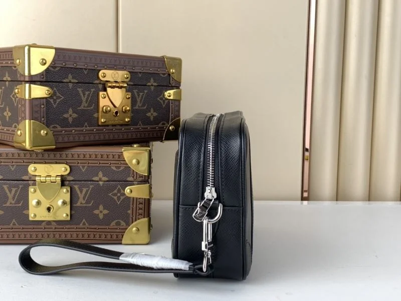 HighQuality Louis Vuitton Clutch Bags 40580