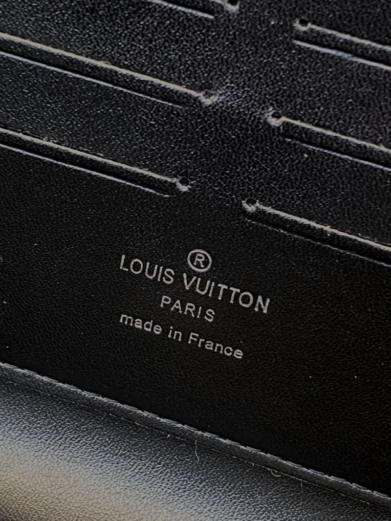 Elegant Louis Vuitton Clutch Bags 57335