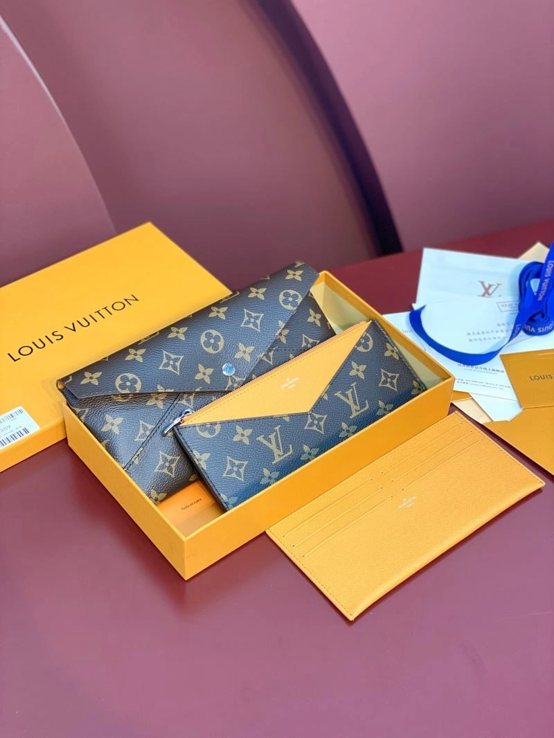 Louis Vuitton Clutch Bags Resilient 57336
