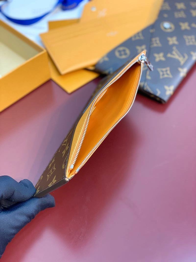 Louis Vuitton Clutch Bags Resilient 57336