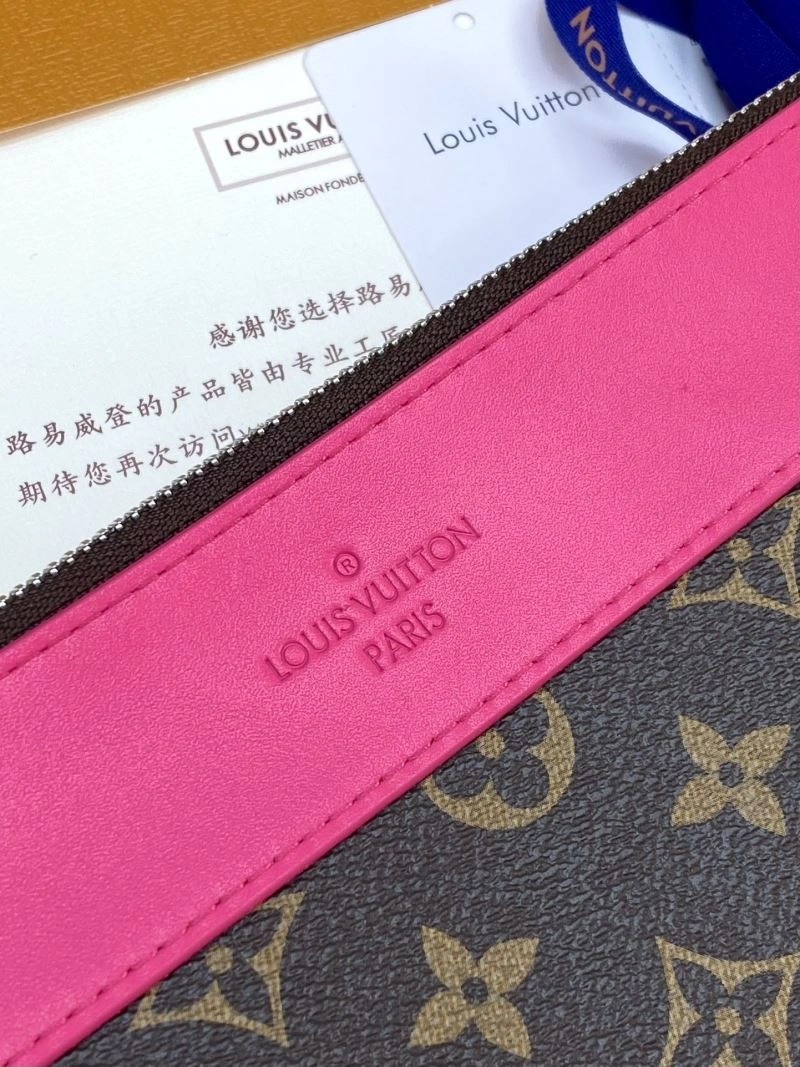 Louis Vuitton Clutch Bags UrbanChic 57323