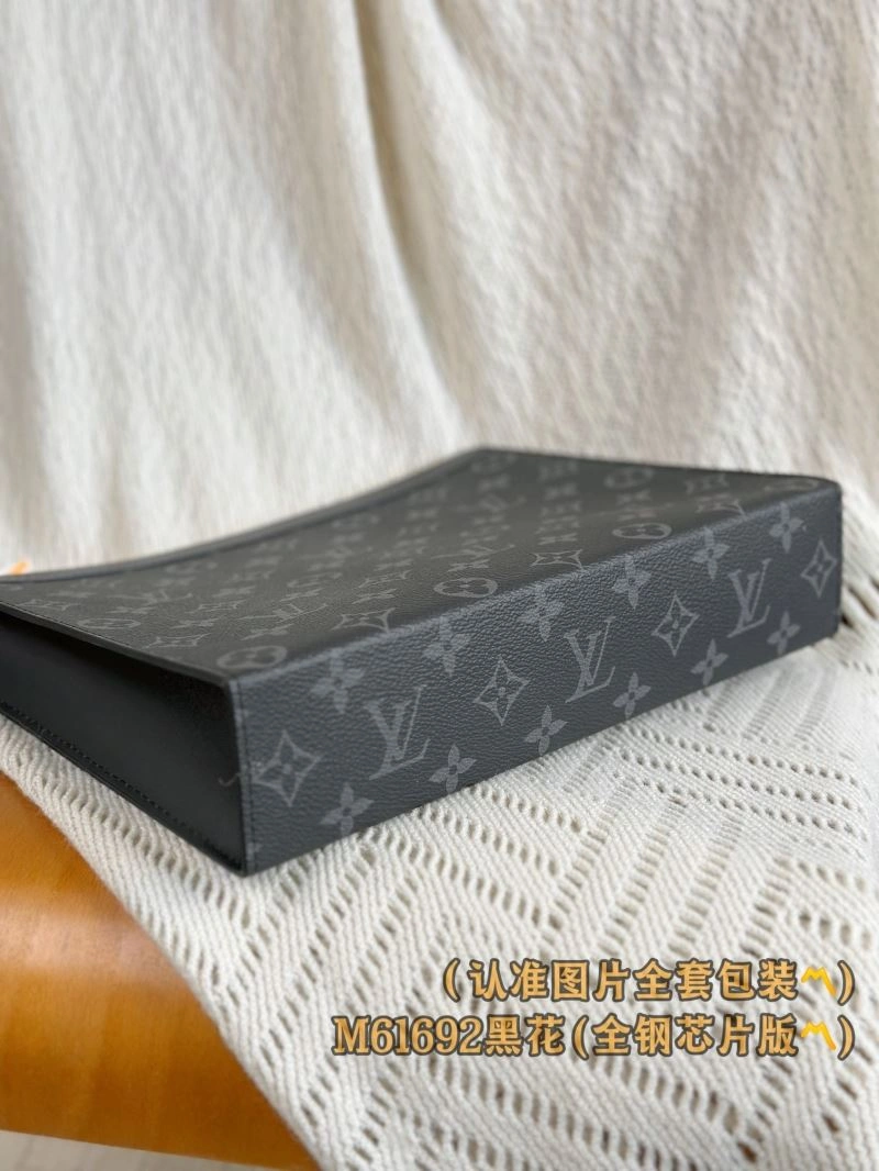 Compact Louis Vuitton Clutch Bags 57319