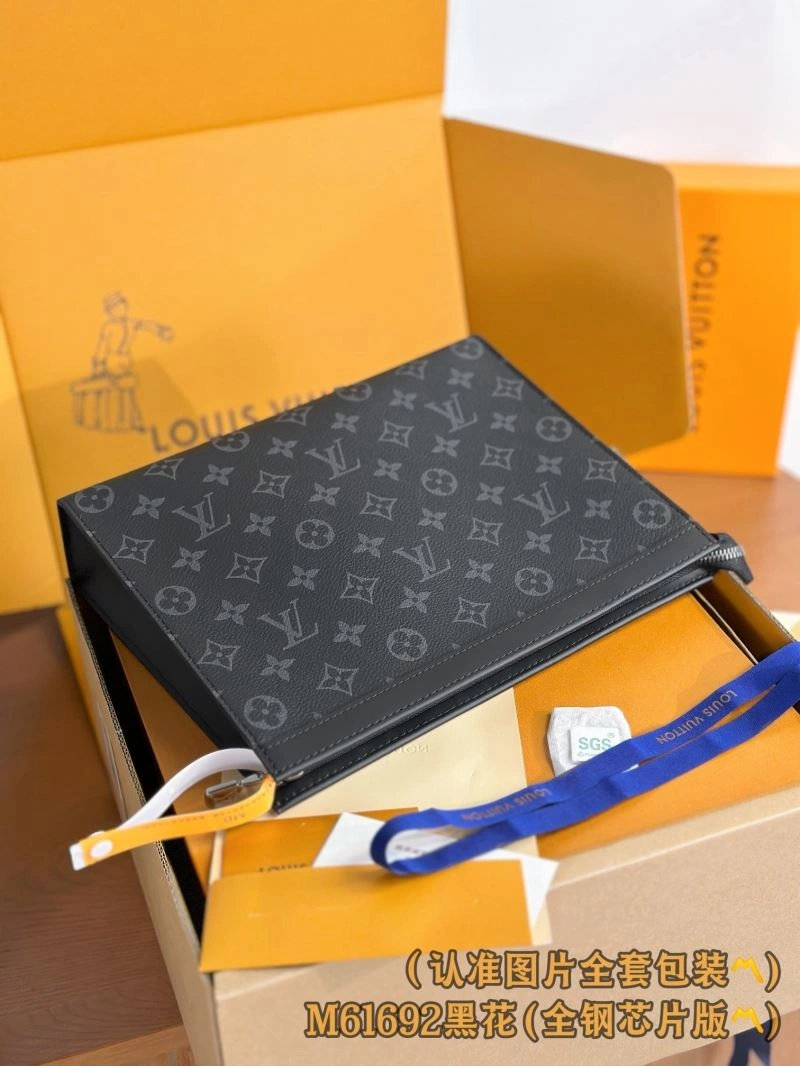 Compact Louis Vuitton Clutch Bags 57319