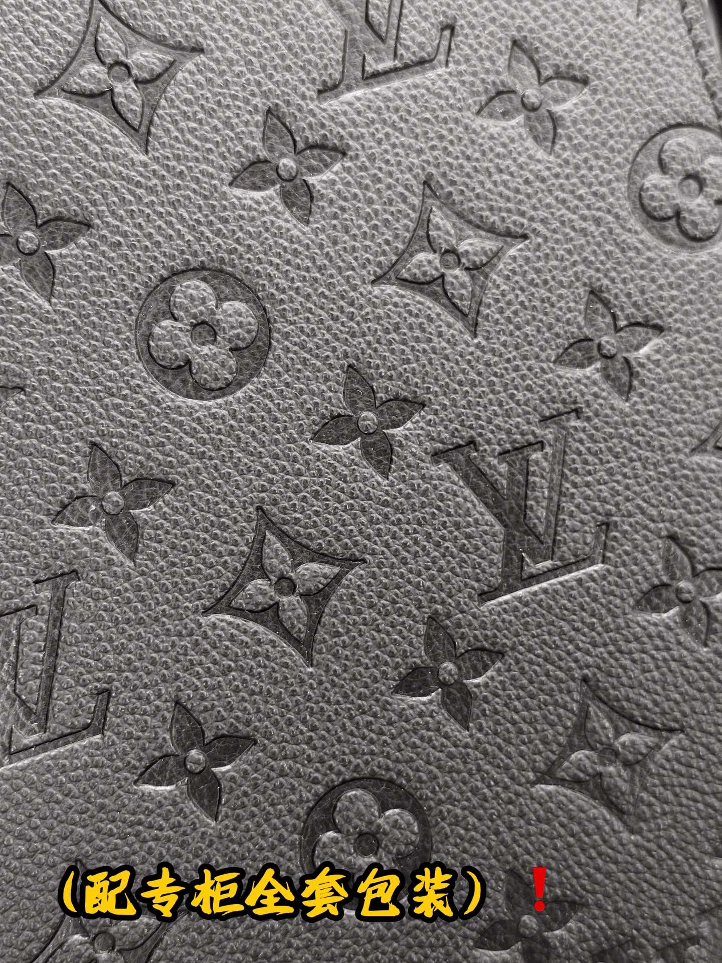 Comfortable Louis Vuitton Clutch Bags 56376