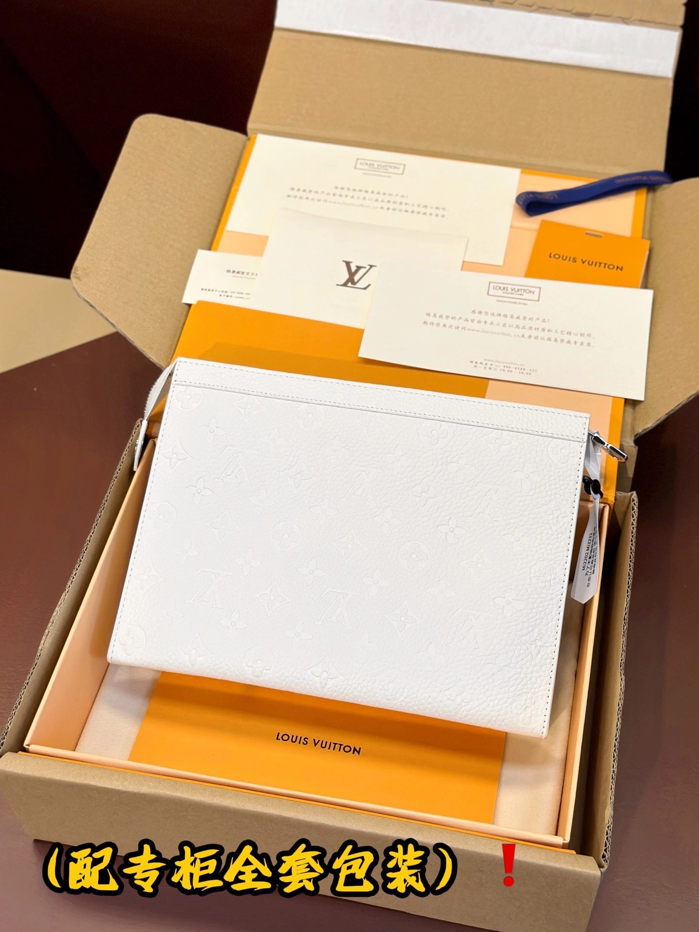 SoftTouch Louis Vuitton Clutch Bags 56363