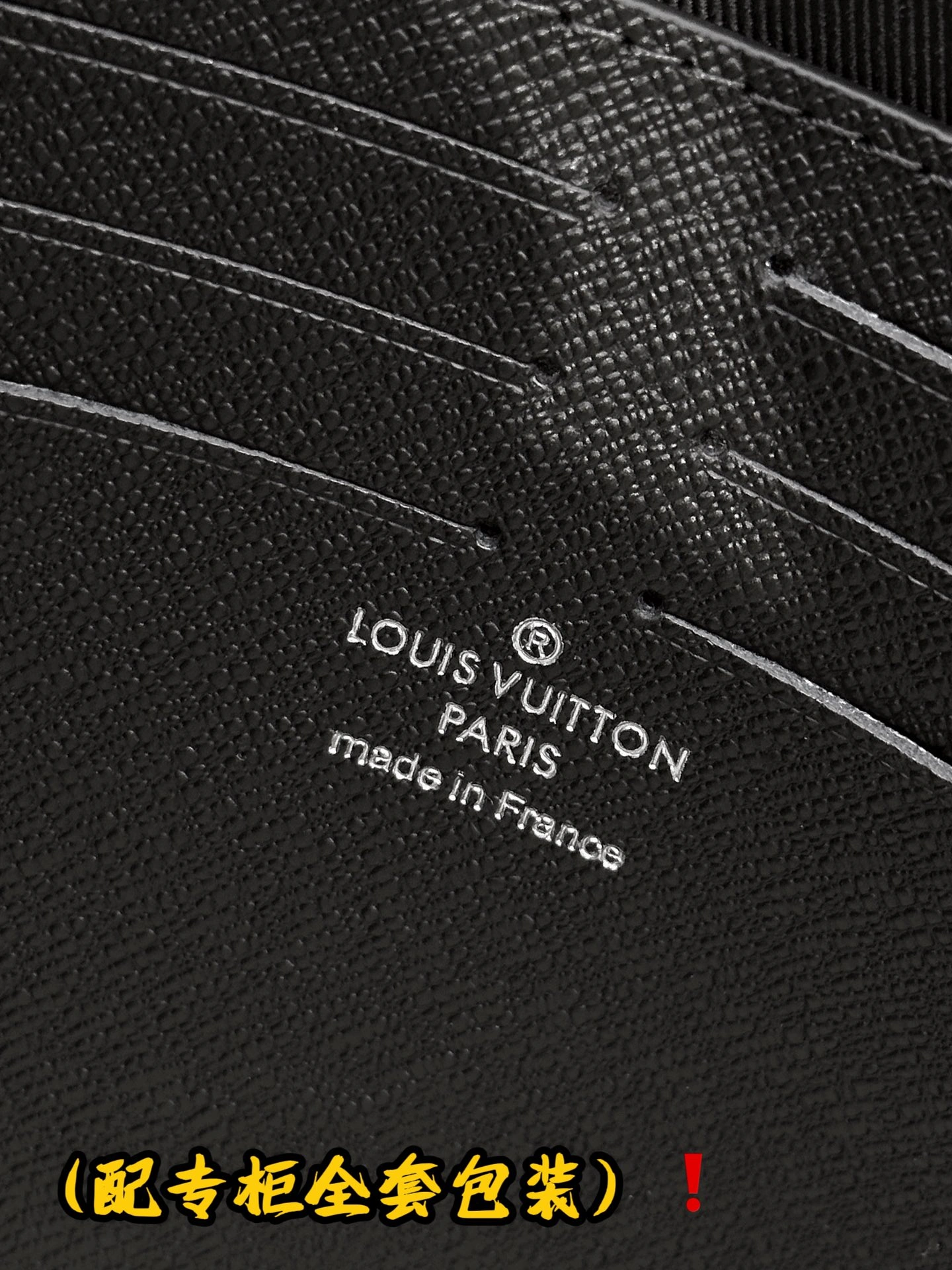 Louis Vuitton Clutch Bags Unisex 56360