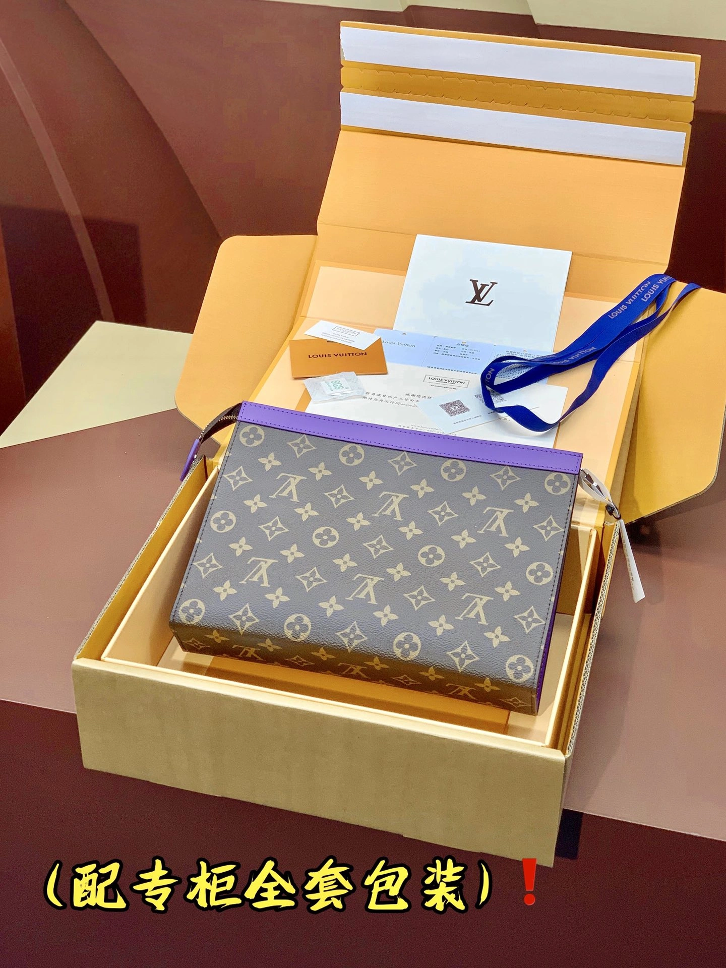 Classic Louis Vuitton Clutch Bags 56355