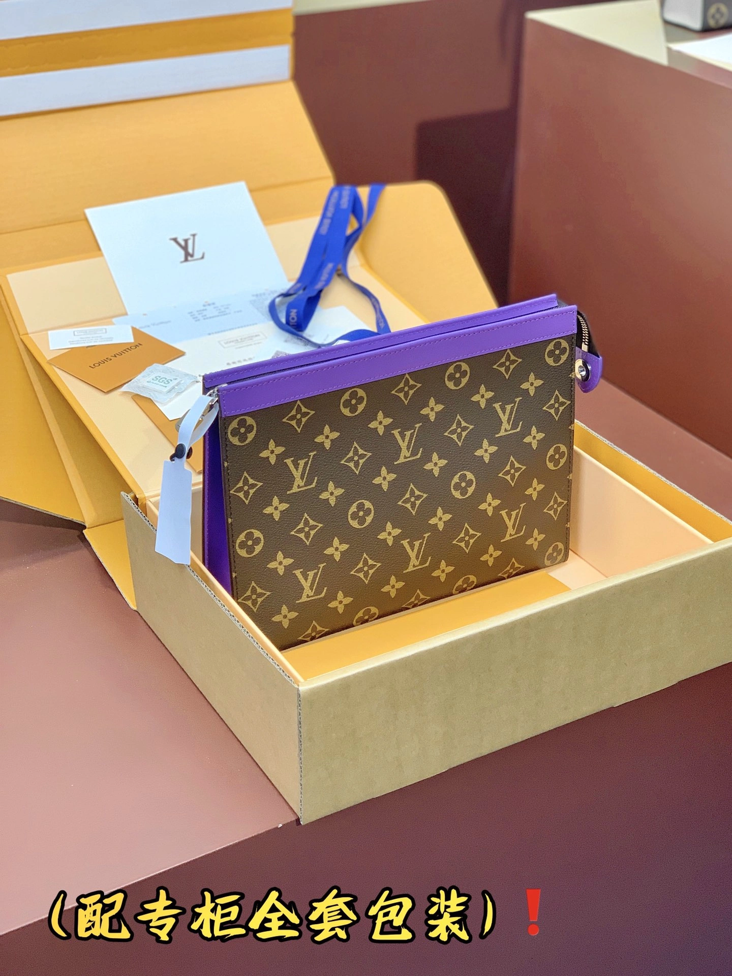 Classic Louis Vuitton Clutch Bags 56355