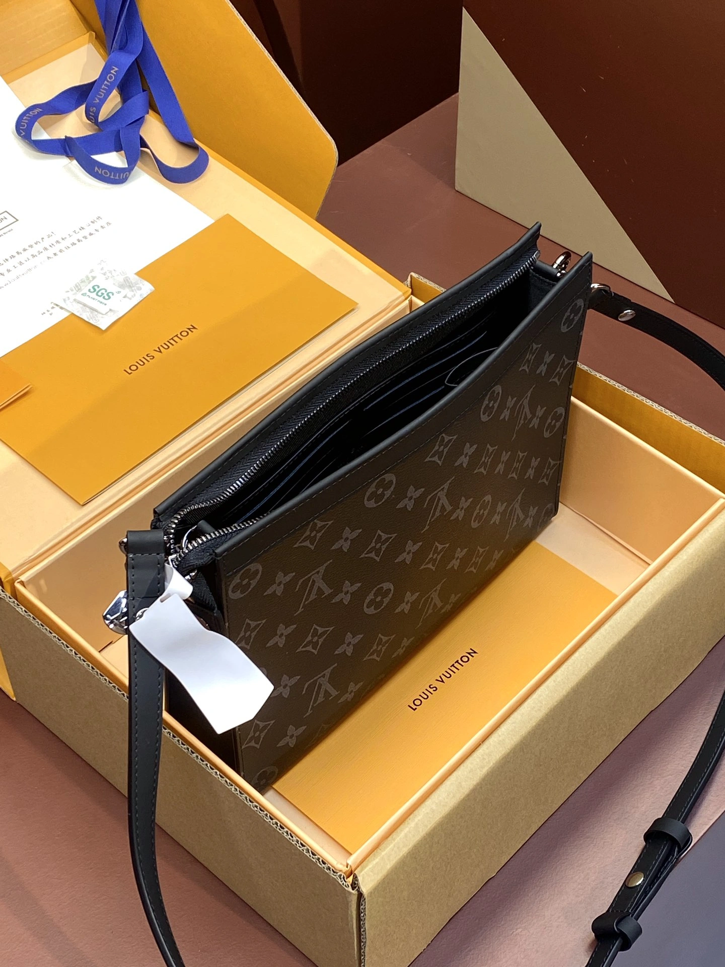 SportInspired Louis Vuitton Clutch Bags 56354
