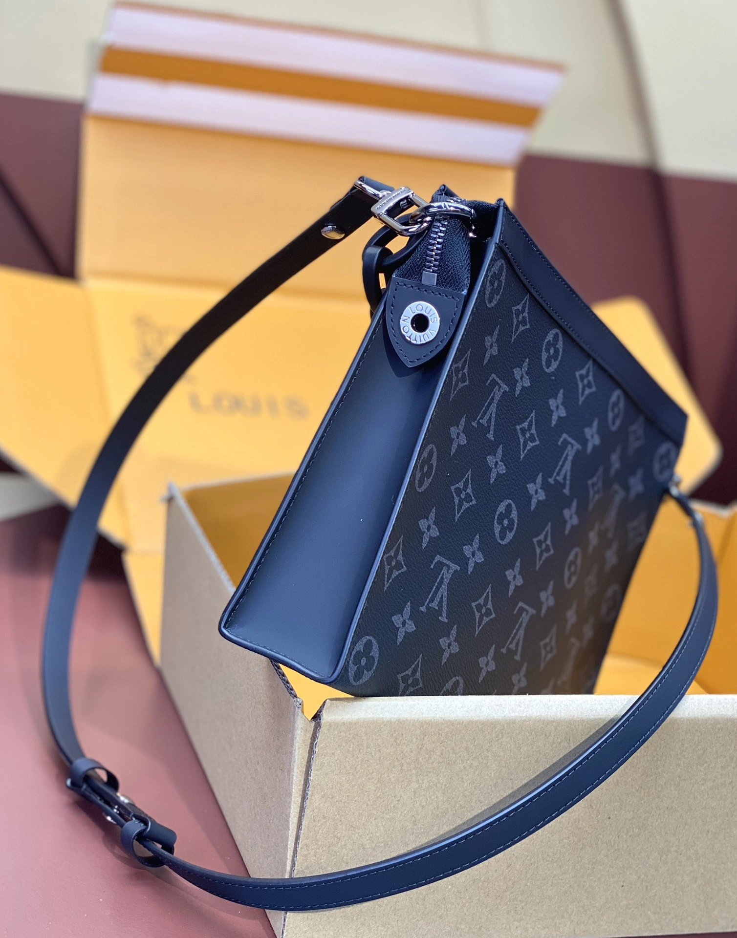 SportInspired Louis Vuitton Clutch Bags 56354