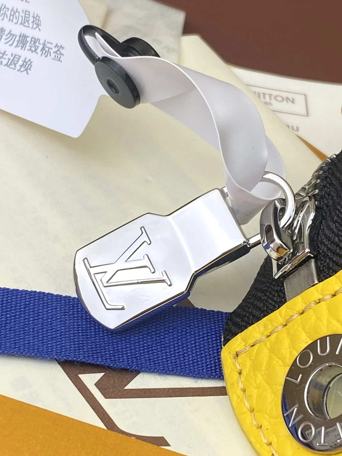 Louis Vuitton Clutch Bags Supportive 56332