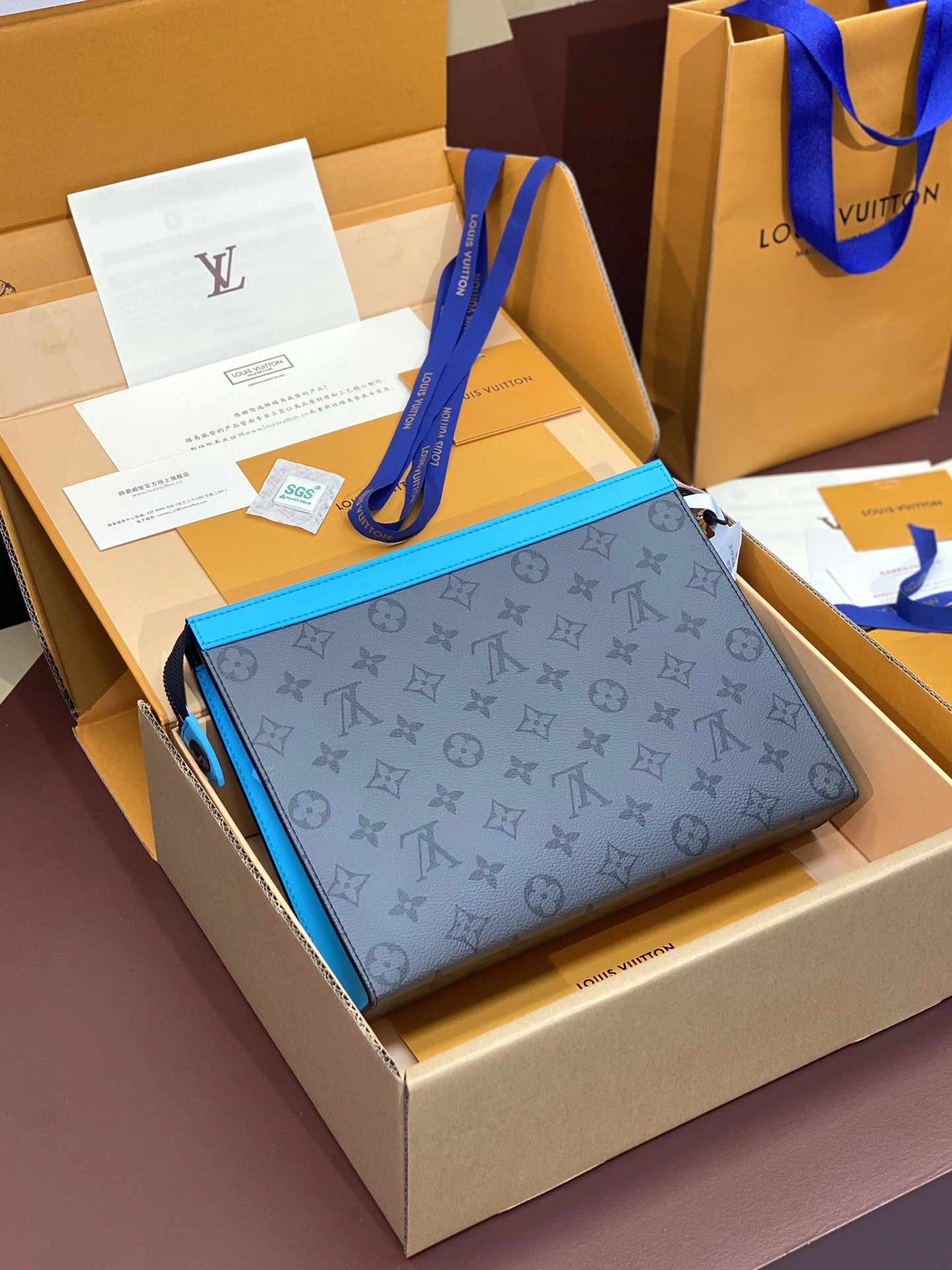 EasyMatch Louis Vuitton Clutch Bags 56334