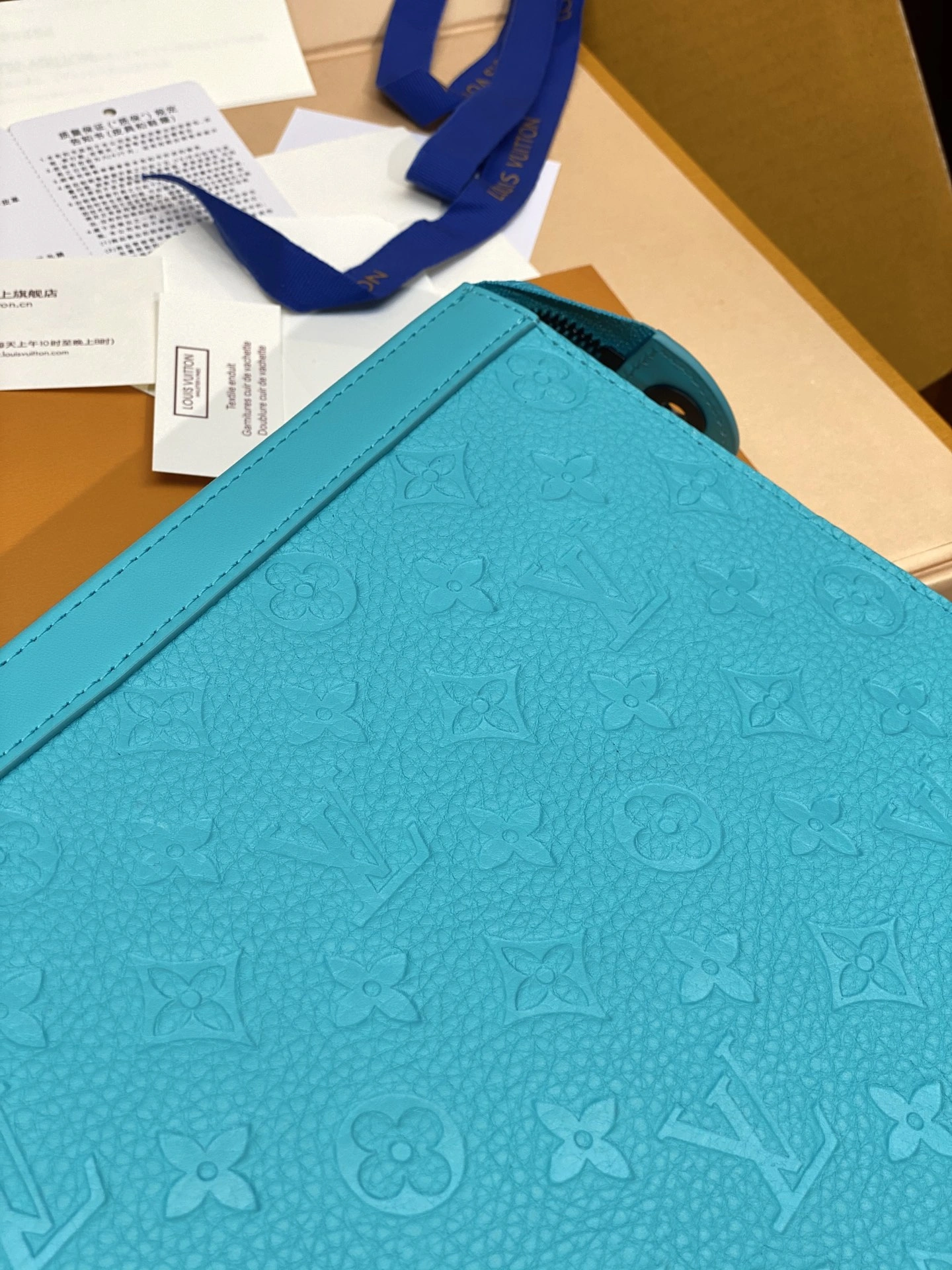 Louis Vuitton Clutch Bags Stretchable 56389