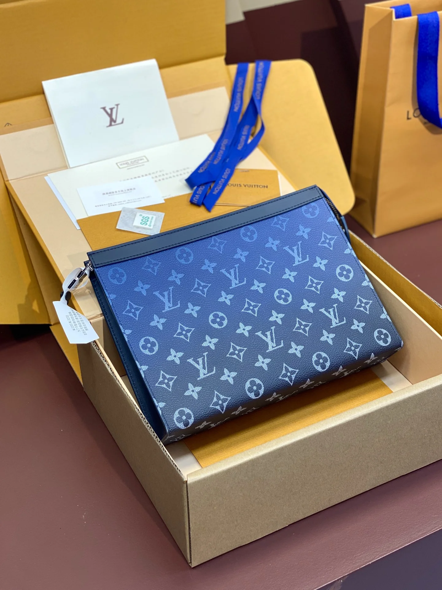 Louis Vuitton Clutch Bags Trendy 56318