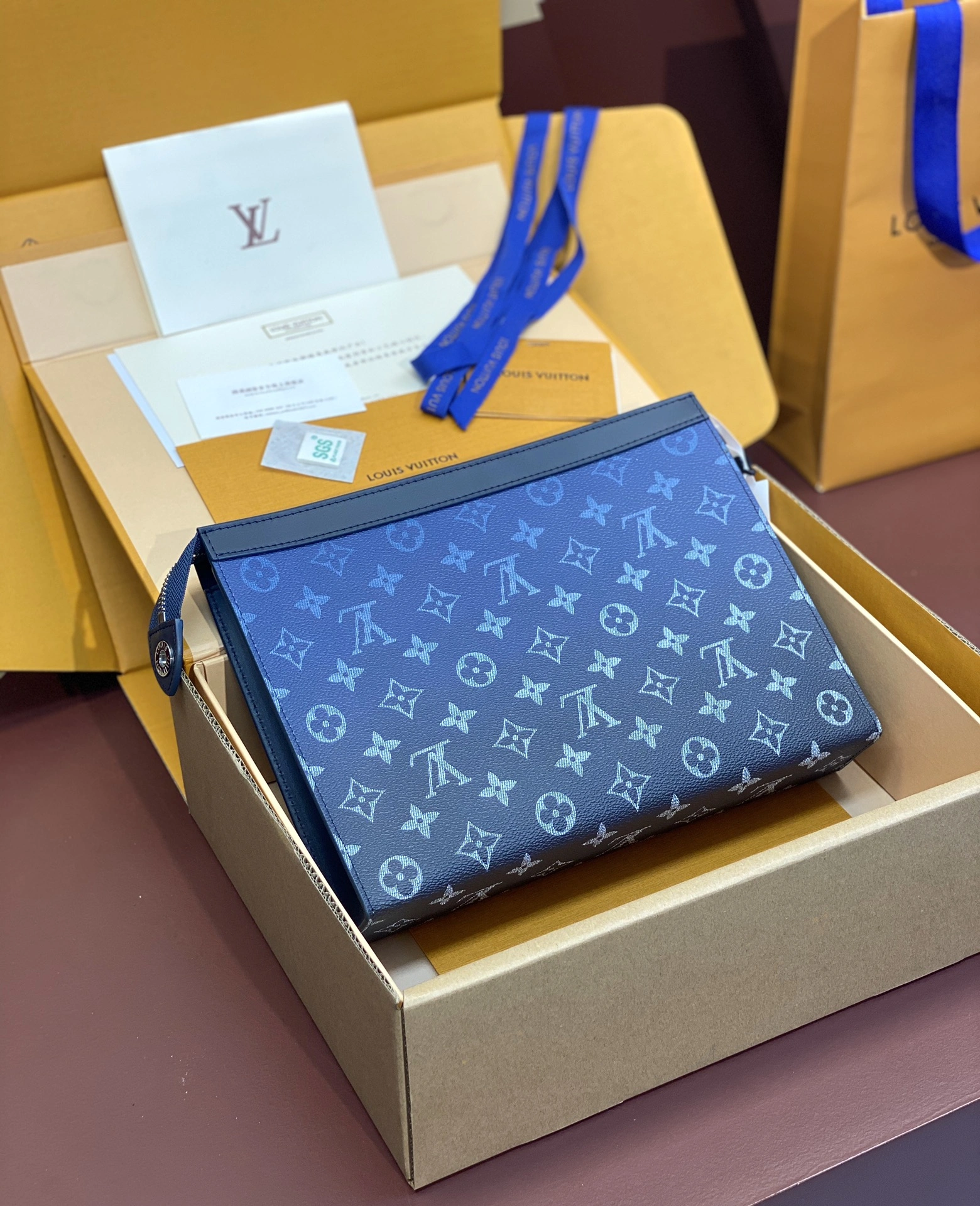 Louis Vuitton Clutch Bags Trendy 56318
