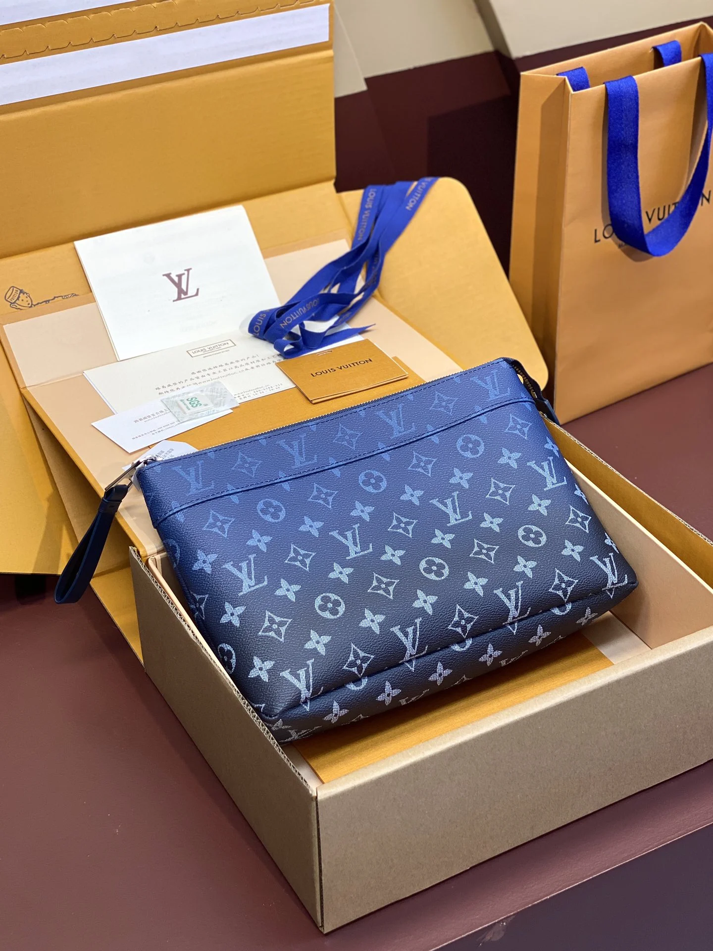 FashionForward Louis Vuitton Clutch Bags 56316