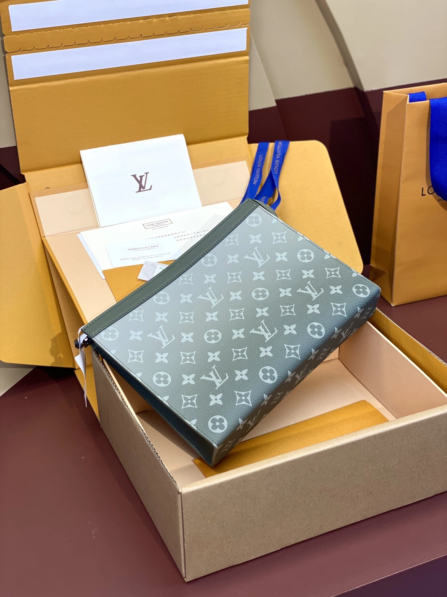 Trendy Louis Vuitton Clutch Bags 56352