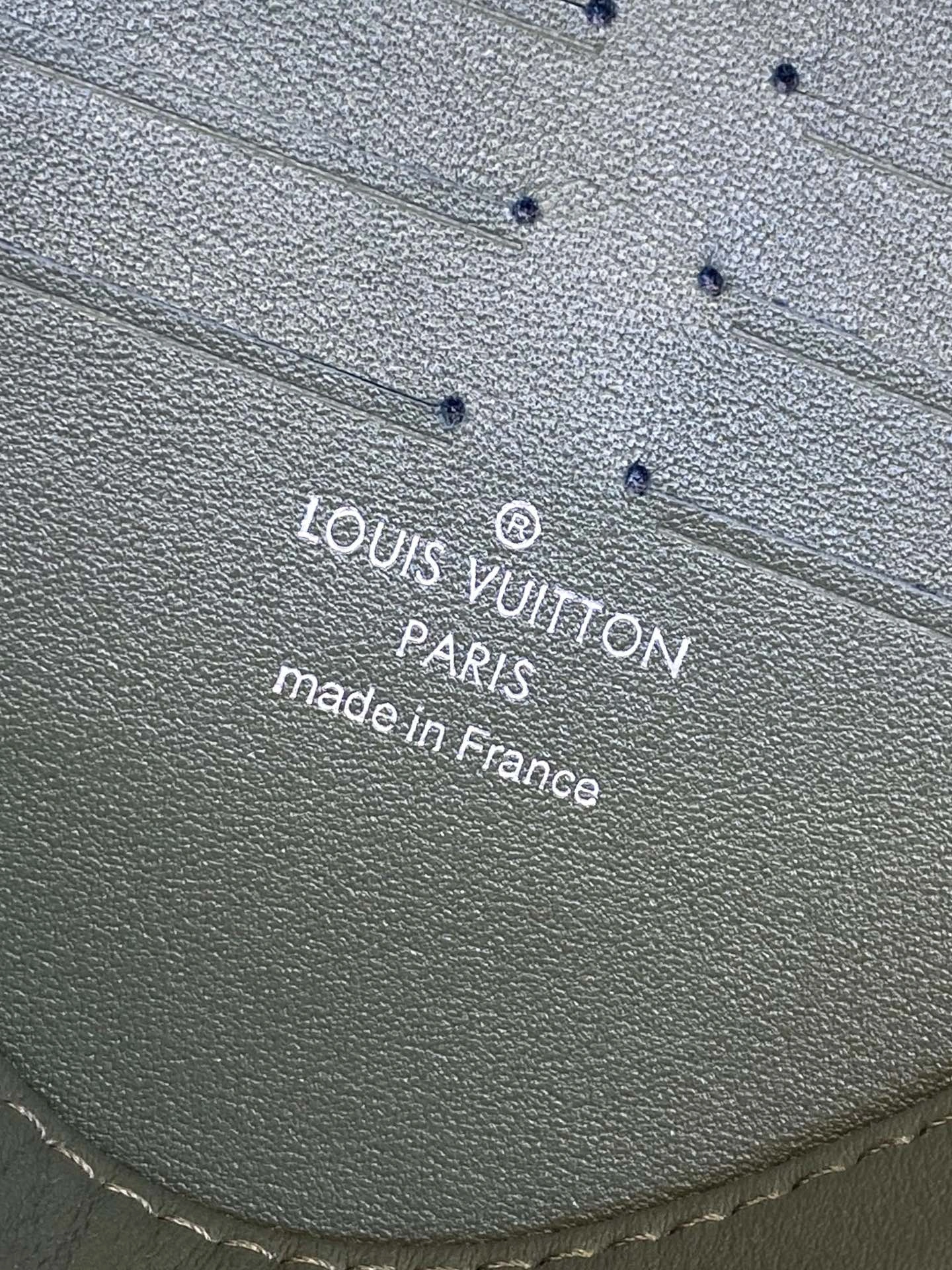 Trendy Louis Vuitton Clutch Bags 56352